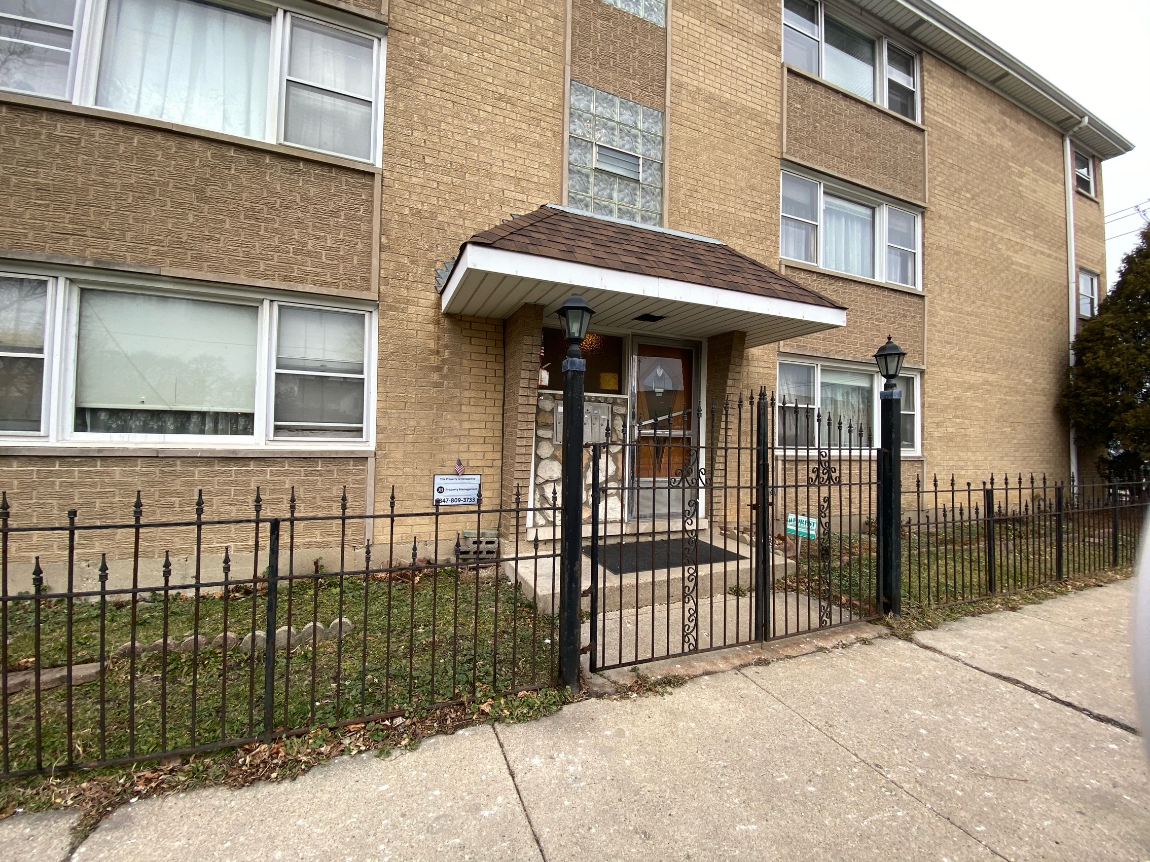 Property thumbnail image