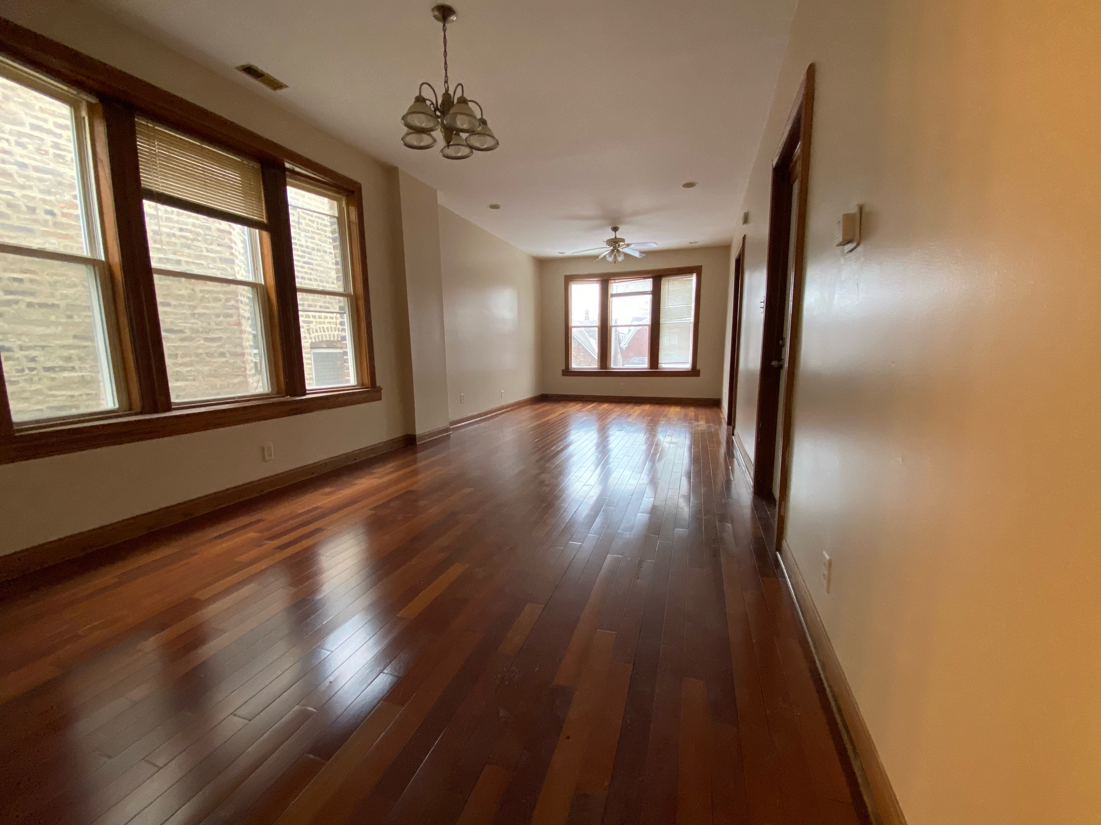 5619 S. WOOD 2
